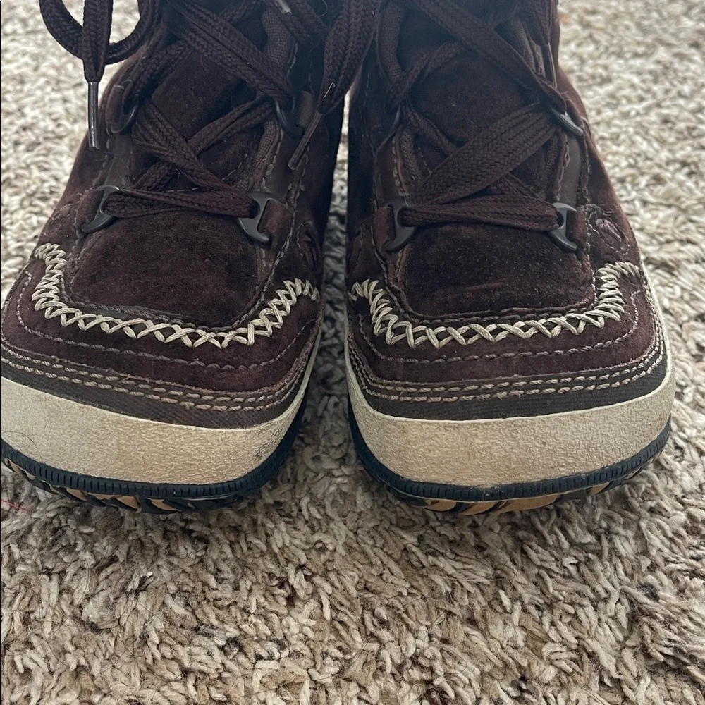 Merrell Puffin Lace Mid Brown Women's Lined Suede Lace Up Snow Boots size 6.5
